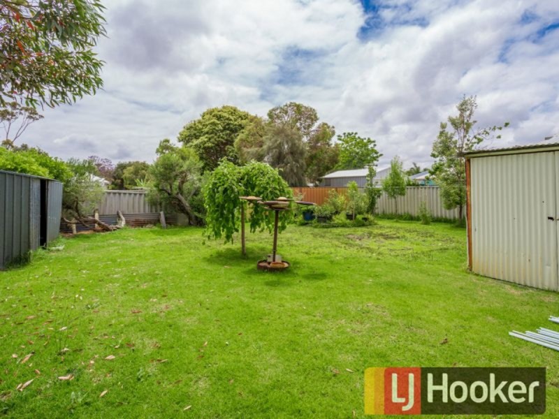 5 Lowe Street, Carey Park WA 6230