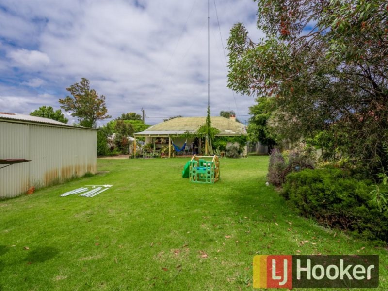 5 Lowe Street, Carey Park WA 6230