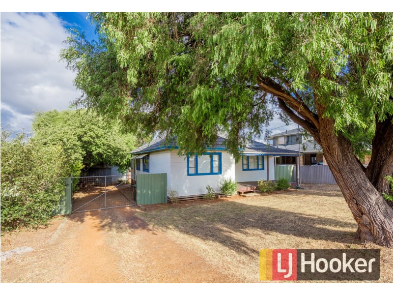 92 Swanstone Street, Collie WA 6225
