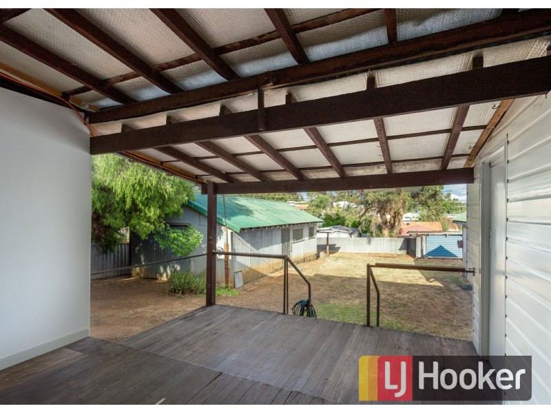 92 Swanstone Street, Collie WA 6225