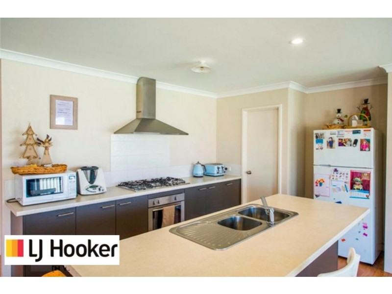 4 Aquila Drive, Australind WA 6233