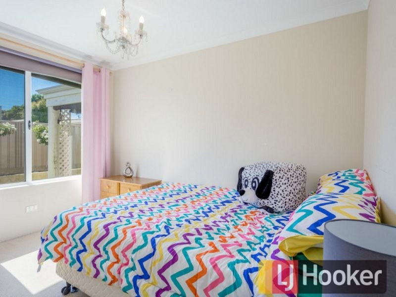 26 Dixon Street, Carey Park WA 6230