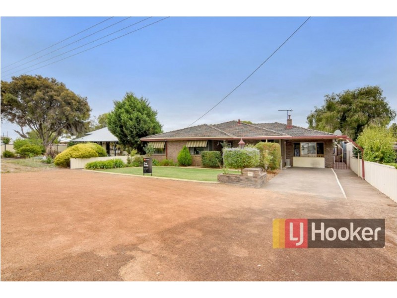 34 Raymond Street, Collie WA 6225