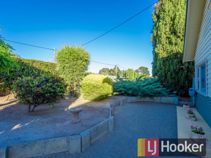 55 Deakin Street, Collie WA 6225