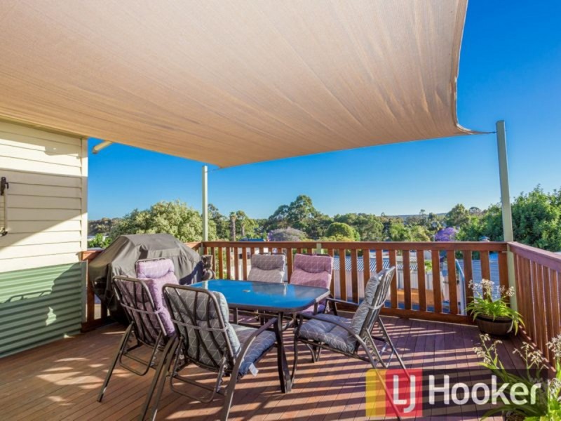 55 Deakin Street, Collie WA 6225