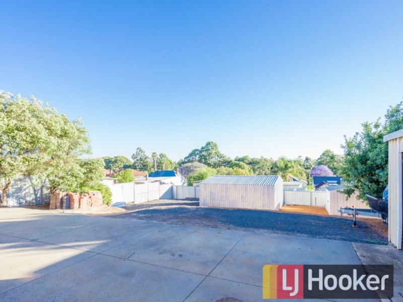 55 Deakin Street, Collie WA 6225