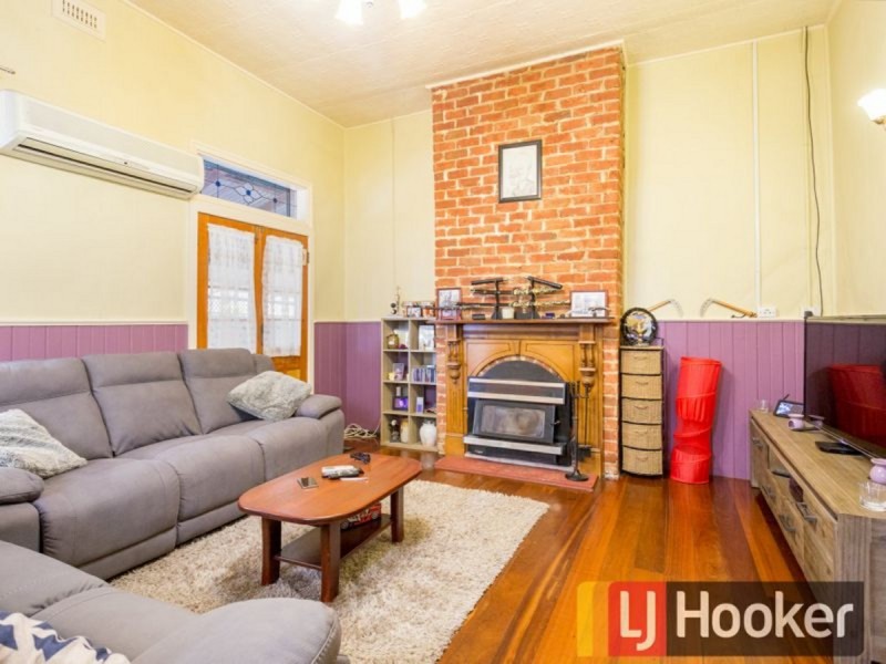 81 Venn Street, Collie WA 6225