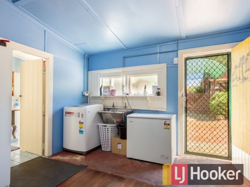 81 Venn Street, Collie WA 6225