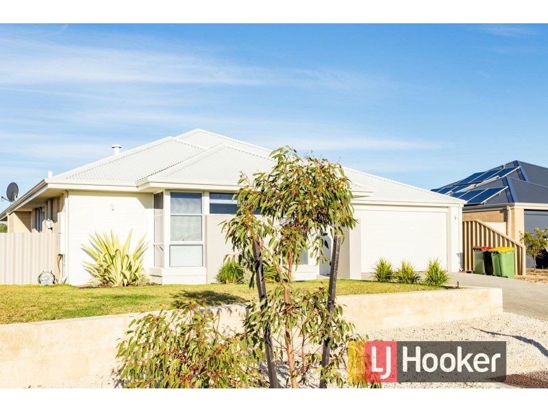 22 Hazelgrove Crescent, Millbridge WA 6232