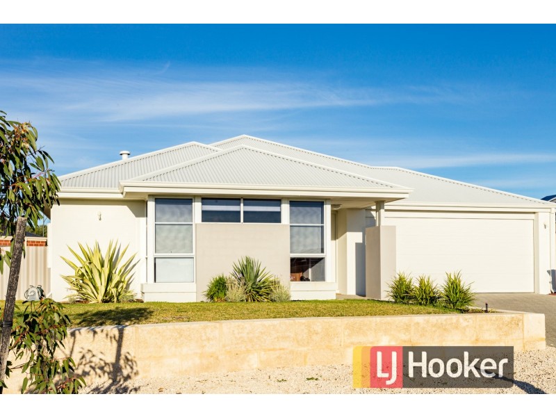 22 Hazelgrove Crescent, Millbridge WA 6232
