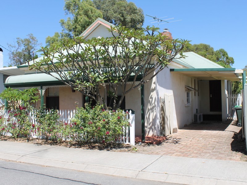 2 Buswell Street, East Bunbury WA 6230