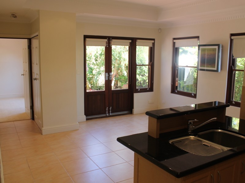 2 Buswell Street, East Bunbury WA 6230