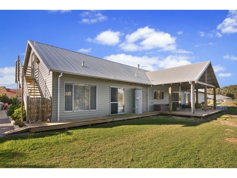 22 Ranson Drive, Roelands WA 6226