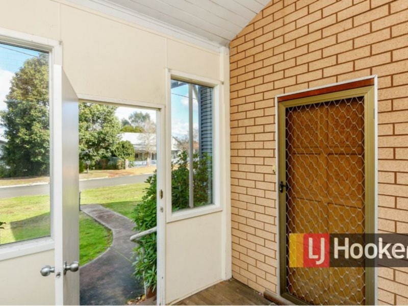 14 Jones Street, Collie WA 6225