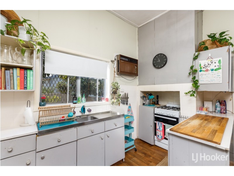 14 Jones Street, Collie WA 6225