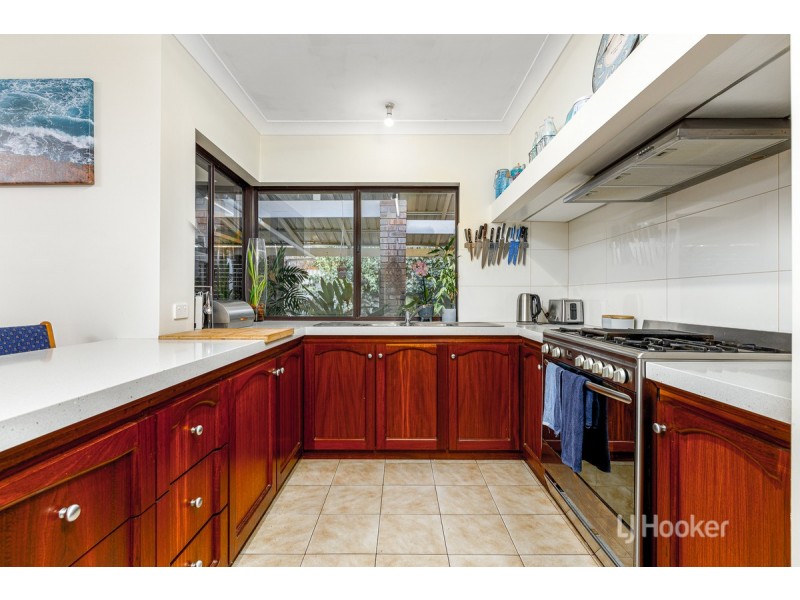 29 Crampton Avenue, Eaton WA 6232