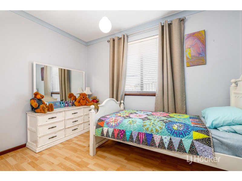 29 Crampton Avenue, Eaton WA 6232