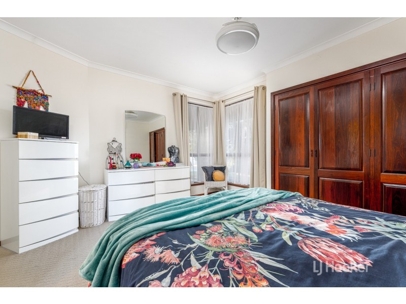 29 Crampton Avenue, Eaton WA 6232