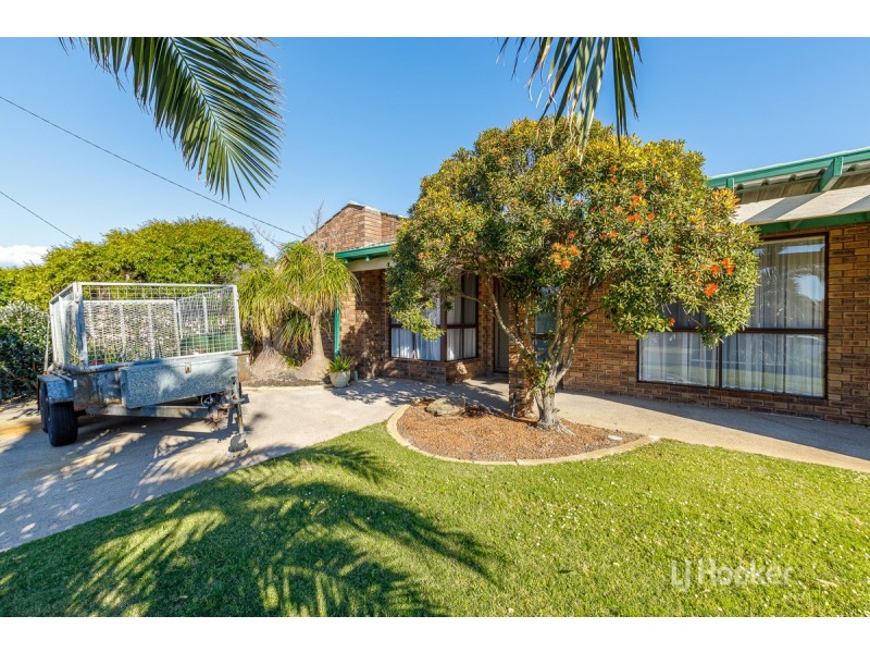 29 Crampton Avenue, Eaton WA 6232