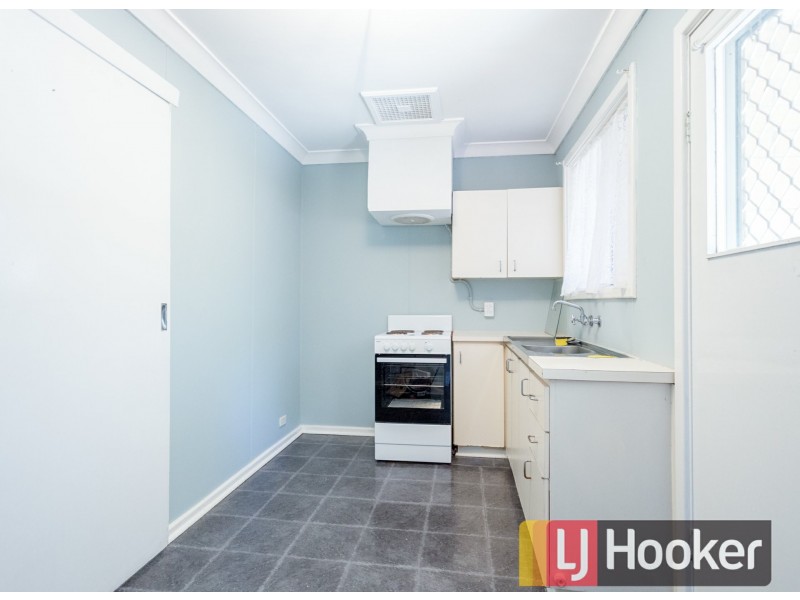 16E Stallard Place, Withers WA 6230