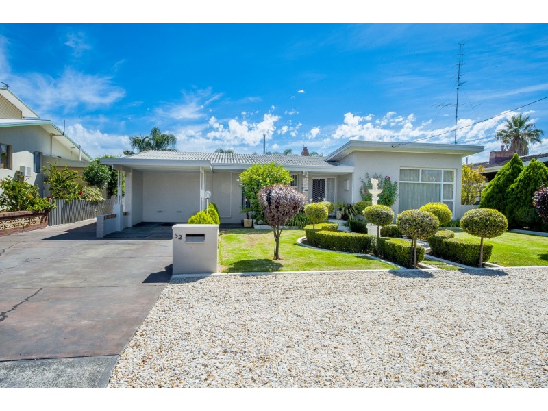 52 Vickery Crescent, South Bunbury WA 6230