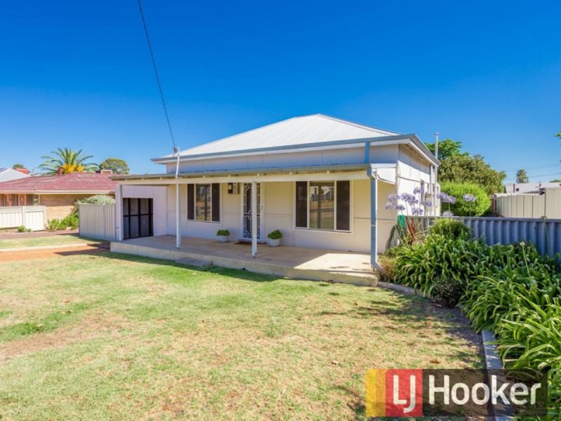 11 Ogden Street, Collie WA 6225