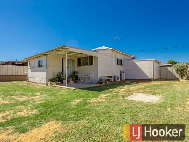 11 Ogden Street, Collie WA 6225