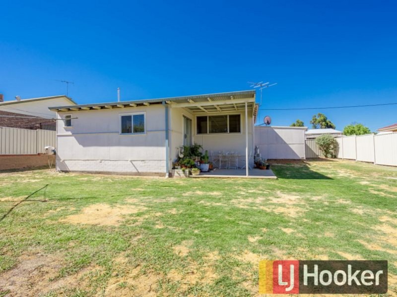 11 Ogden Street, Collie WA 6225