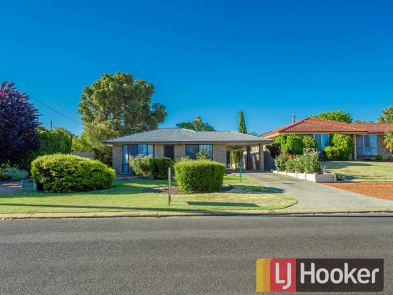 31 Simpson Street, Collie WA 6225