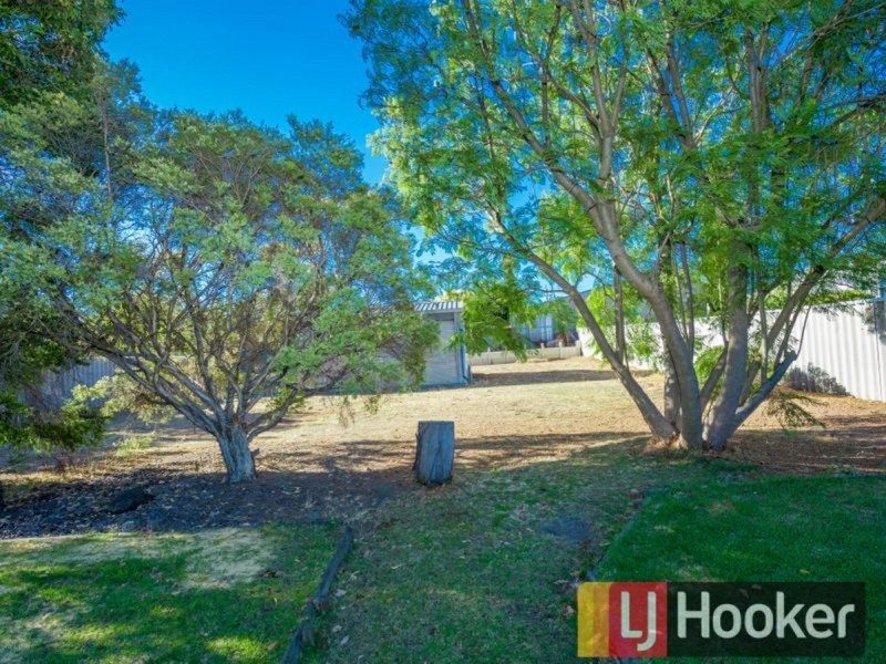 31 Simpson Street, Collie WA 6225