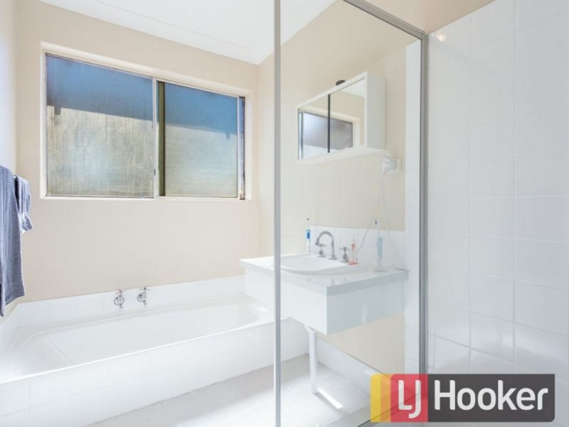 4 Midas Street, Carey Park WA 6230