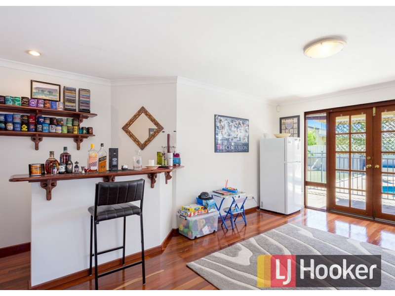 19 Buckingham Way, Collie WA 6225