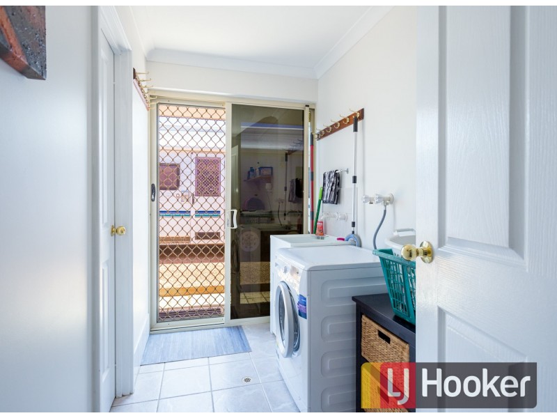 19 Buckingham Way, Collie WA 6225