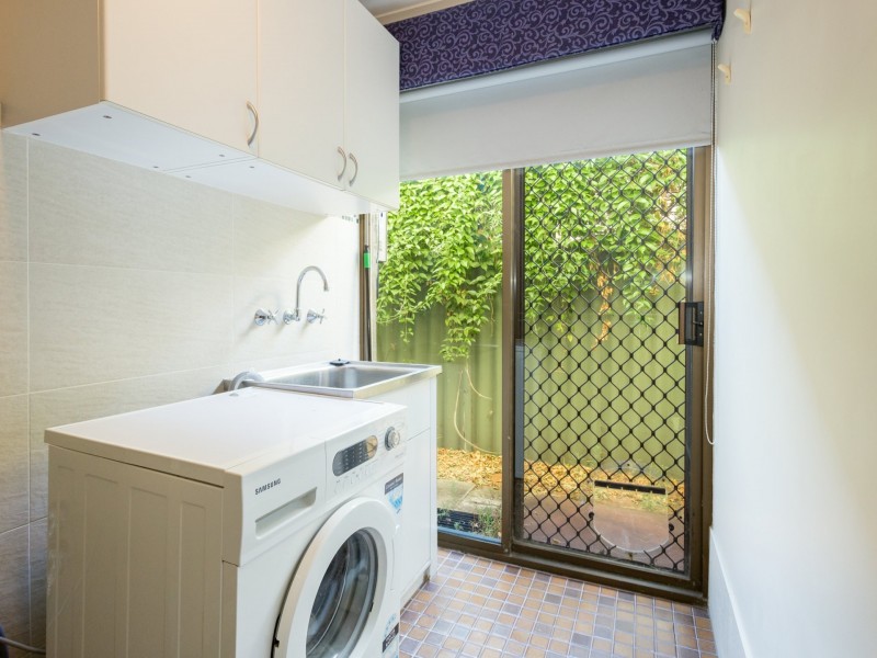 60 Lucy Victoria Avenue, Australind WA 6233