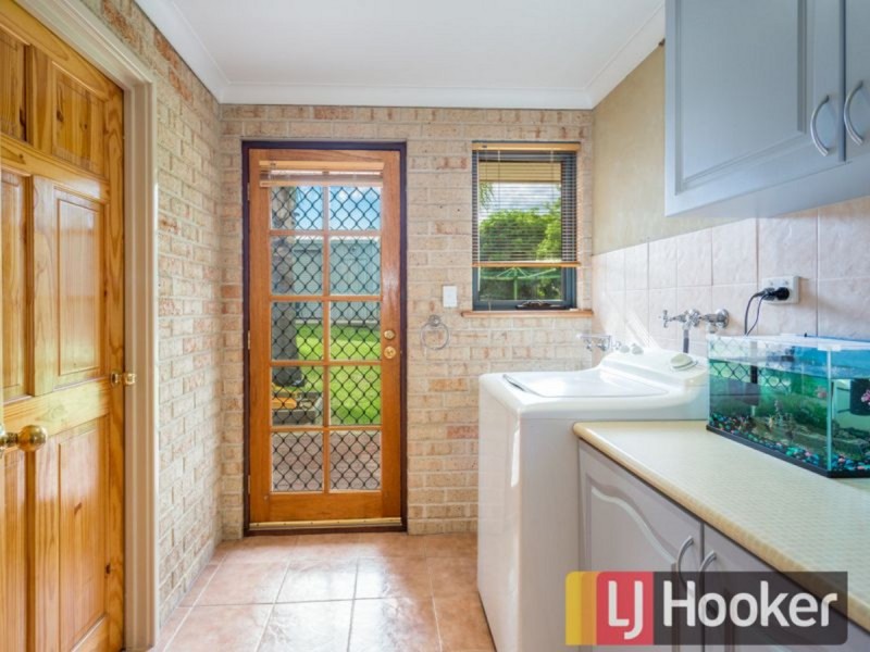 1B Robb Street, Collie WA 6225