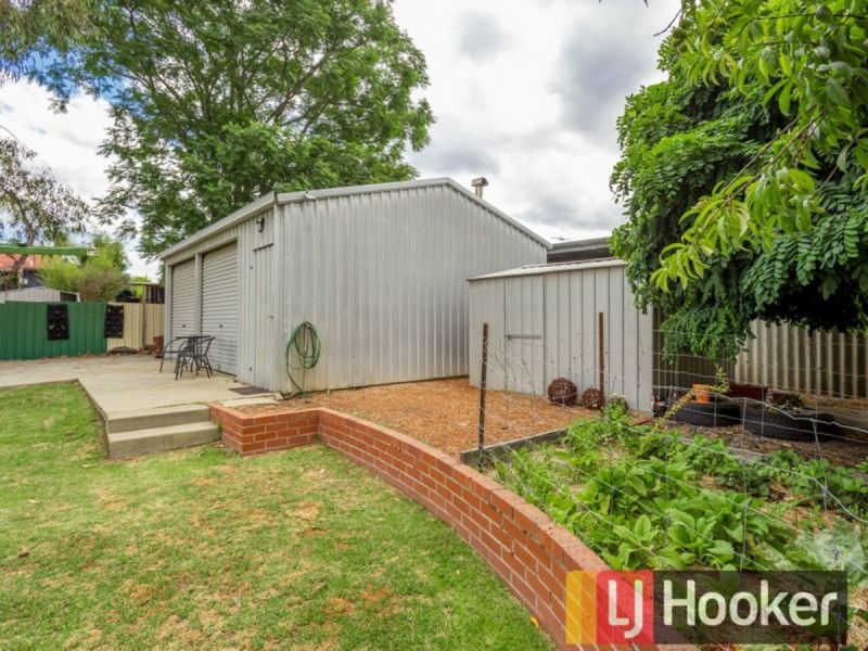 1B Robb Street, Collie WA 6225