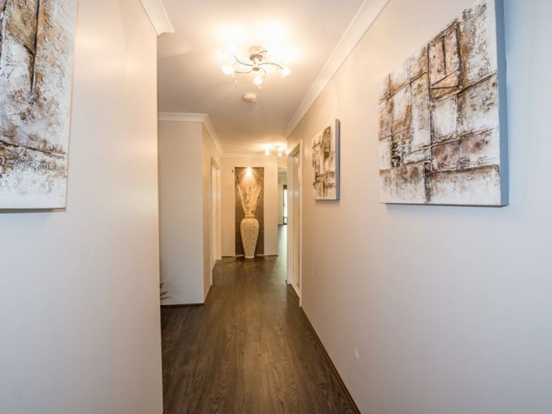 9 Swan Avenue, Millbridge WA 6232