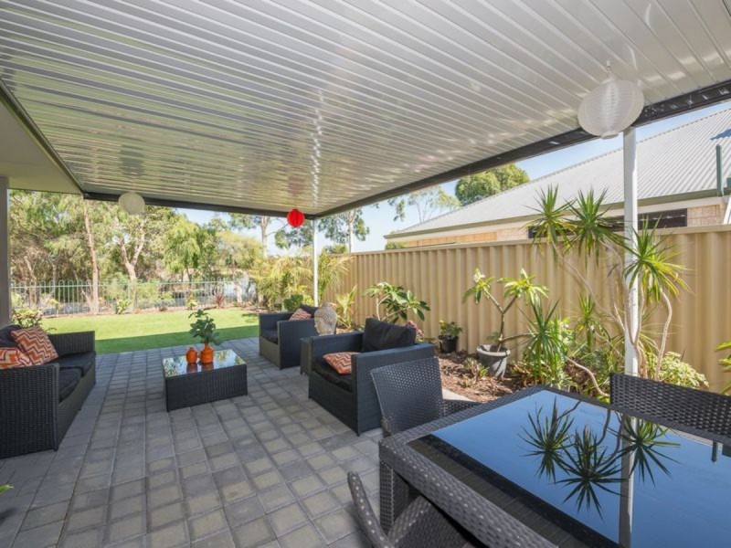 9 Swan Avenue, Millbridge WA 6232