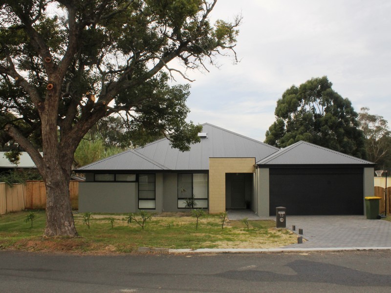 13 Beela Road, Brunswick WA 6224