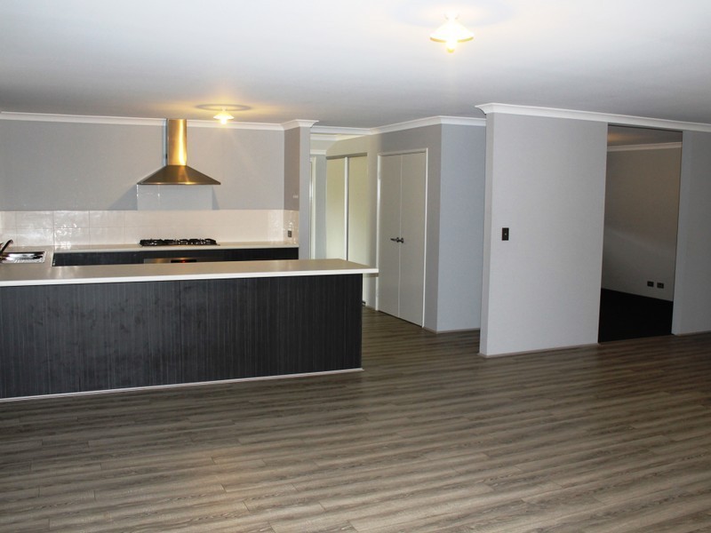 13 Beela Road, Brunswick WA 6224