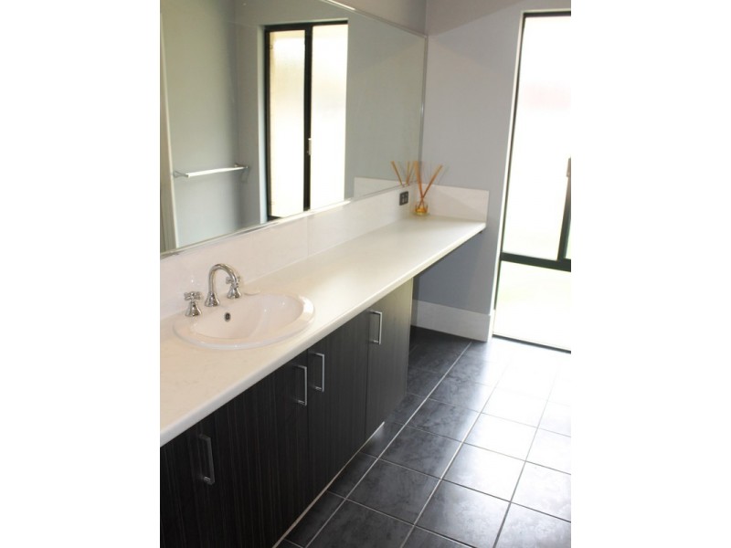 13 Beela Road, Brunswick WA 6224