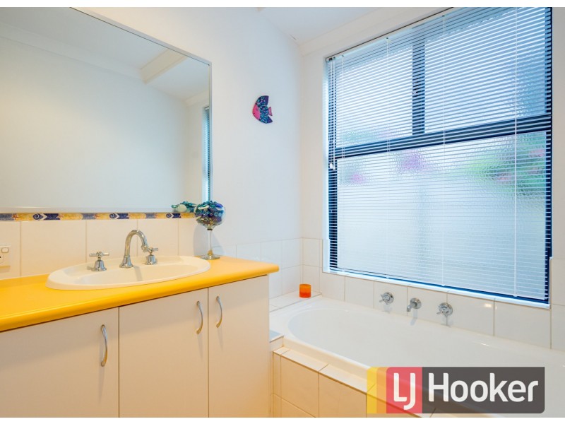 5 Trafalgar Rise, Australind WA 6233