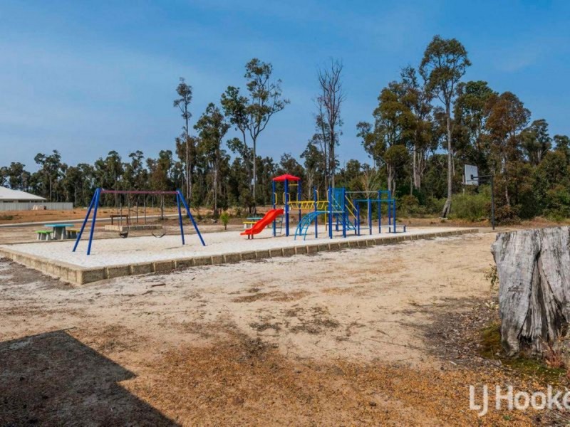 23 McCamish Crescent, Collie WA 6225