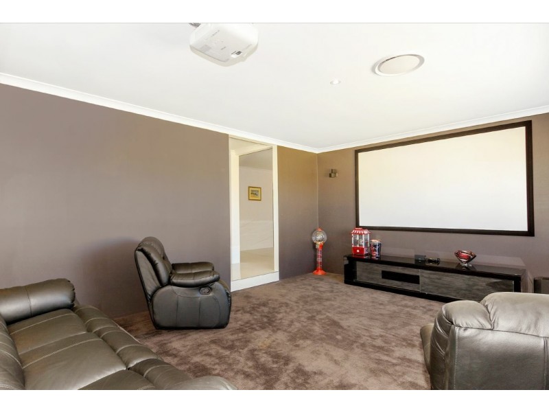 12 Woodbine Ridge, Eaton WA 6232