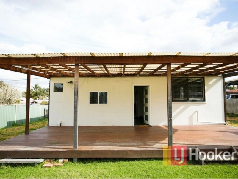 90 Ogden Street, Collie WA 6225