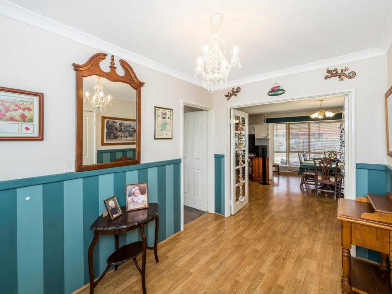 61 Braidwood Drive, Australind WA 6233