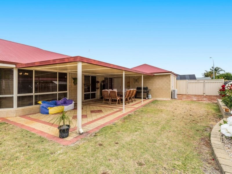 61 Braidwood Drive, Australind WA 6233