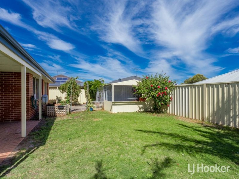 18 Snakewood Bend, Glen Iris WA 6230
