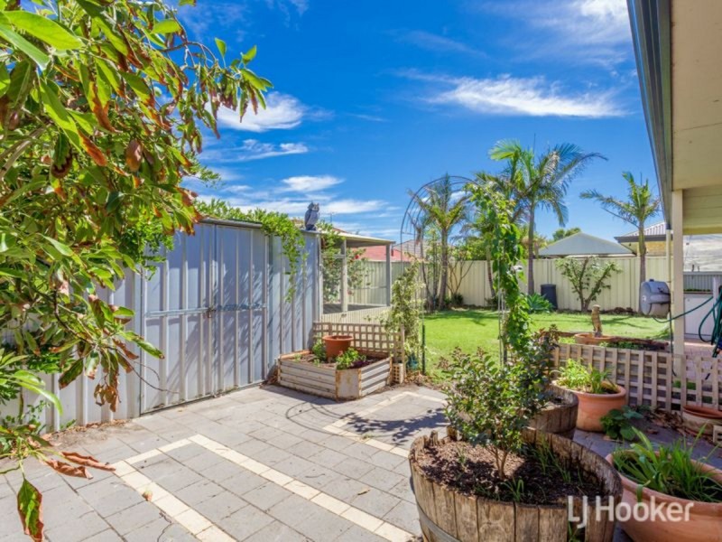 18 Snakewood Bend, Glen Iris WA 6230