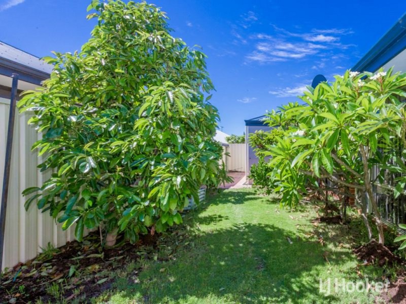 18 Snakewood Bend, Glen Iris WA 6230